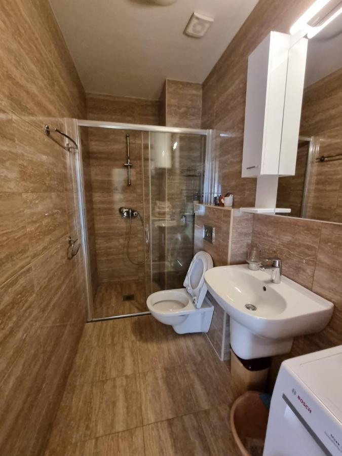 Becici -Lux Apartman Ngoại thất bức ảnh