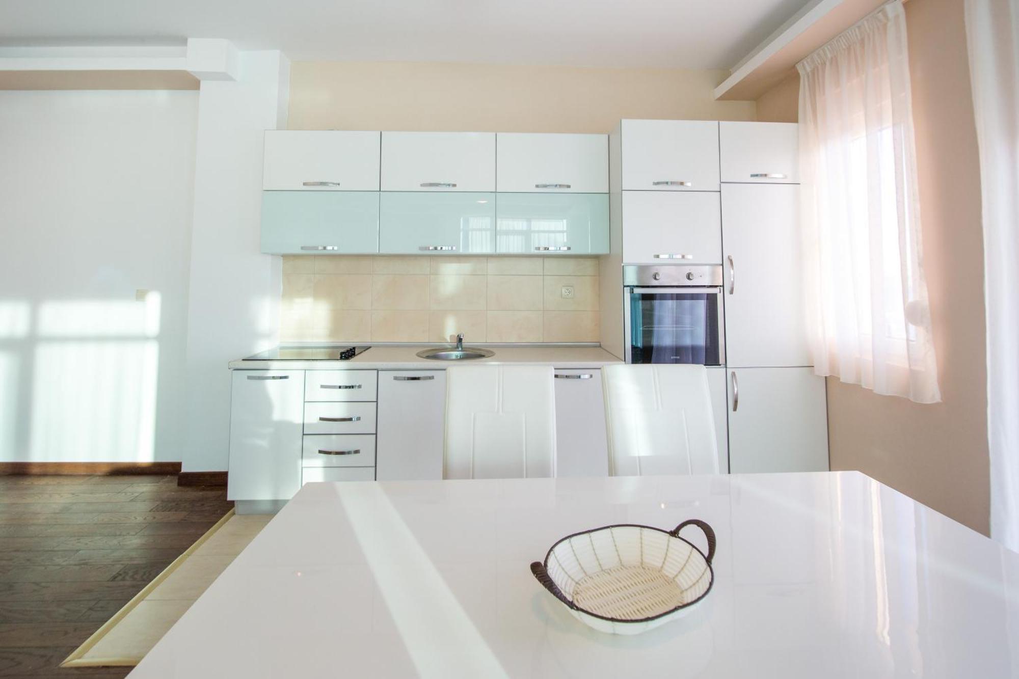 Becici -Lux Apartman Ngoại thất bức ảnh