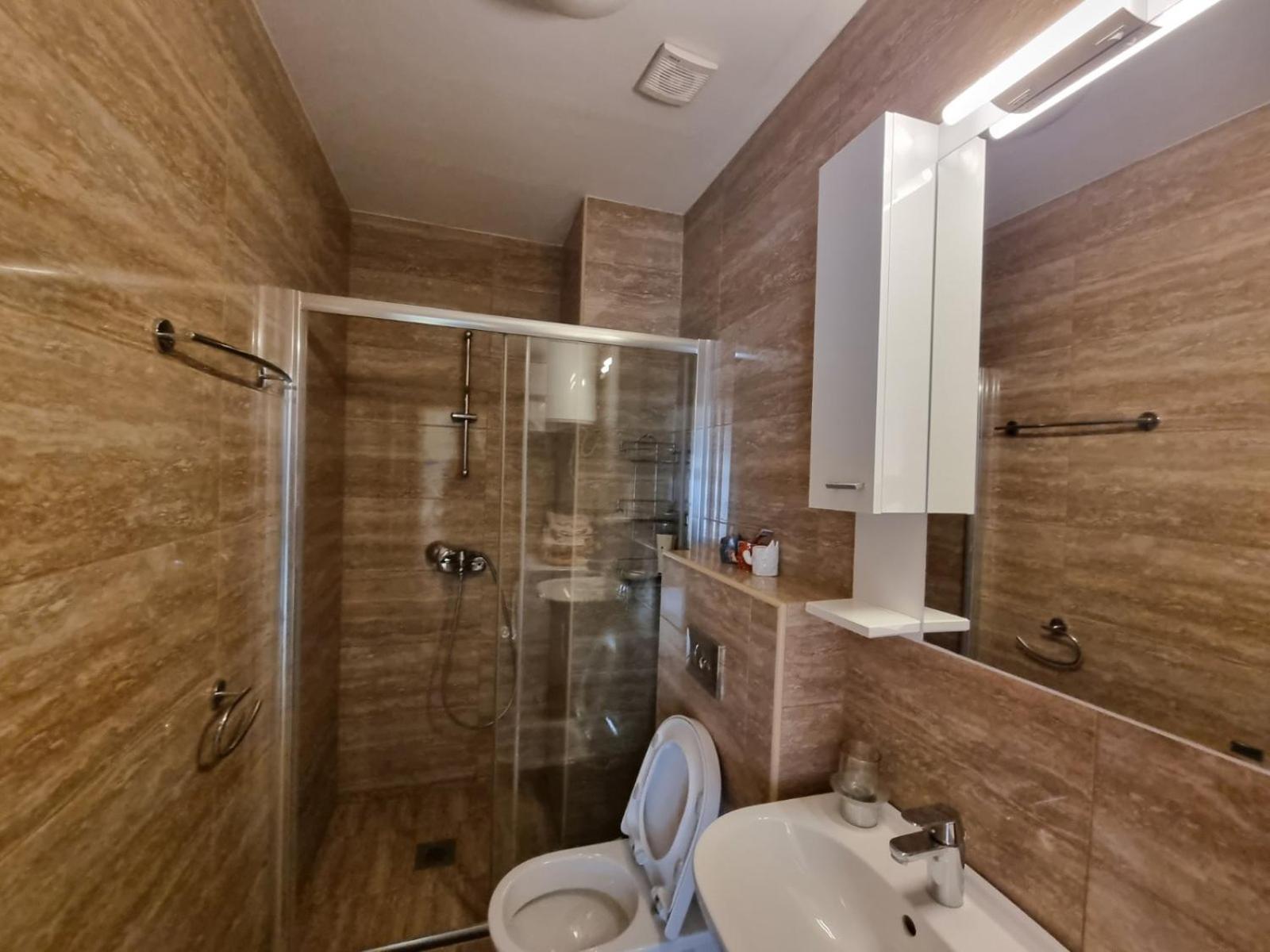Becici -Lux Apartman Ngoại thất bức ảnh