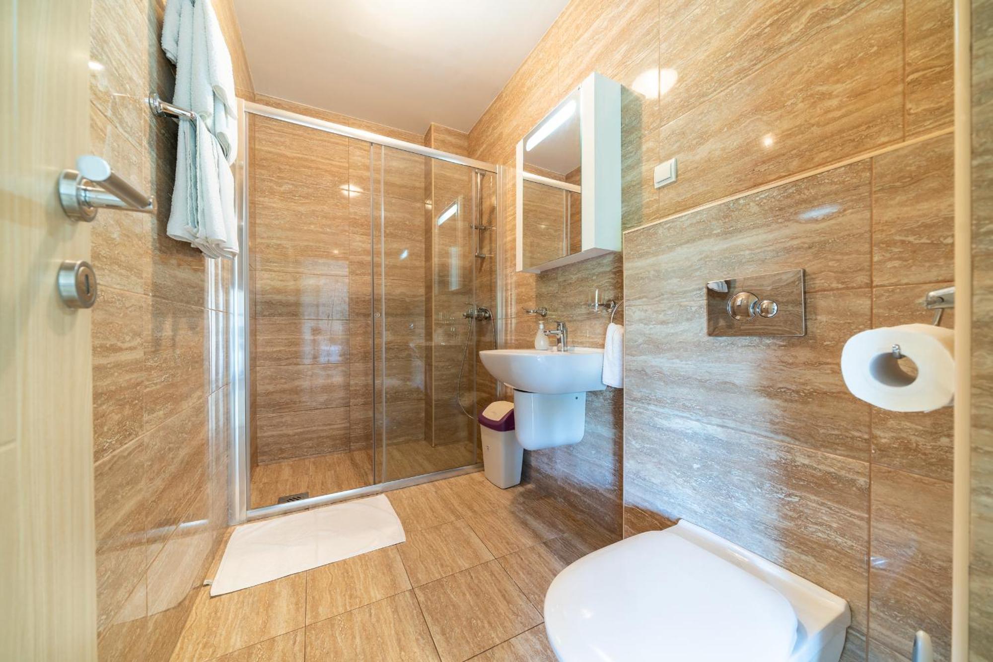 Becici -Lux Apartman Ngoại thất bức ảnh
